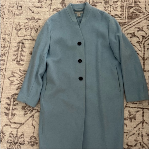 H&M coat - Picture 2 of 4